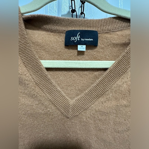 NAADAM, Soft by Naadam 100% Cashmere V Neck Sweater, Brown Size Medium - Picture 4 of 4